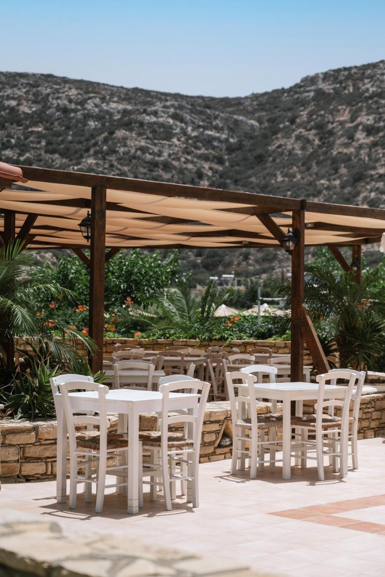 Elea Terra Hotel 3*